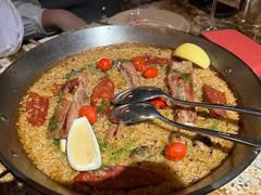 -BROWNSTONE布朗石西班牙餐厅(富城店)