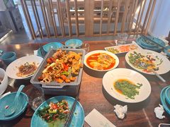 -荷塘秋月·本帮江浙菜(国权路店)