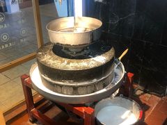 -呷佬·长沙手工米粉(金沙江路店)