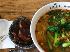 -每碗面馆(新鸿安大厦店)