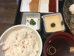 -牛かつもと村(原宿店)