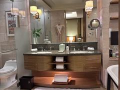 -深圳星河丽思卡尔顿酒店