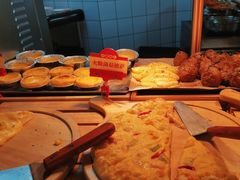 -四囍码头海鲜烧烤自助火锅(外滩南京东路悦荟广场店)