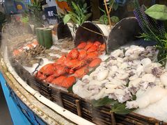 -领鲜活海鲜榴莲自助火锅(东门店)