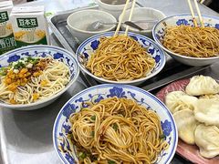 -高师傅特色米粉汤包(建设路店)