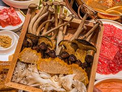 -菌自在·云南野生菌火锅(长安万达店)