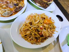 -纽顿熟食中心