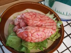 鲜猪脑花-董眼镜火锅(洪崖洞总店)