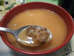 牛尾汤-胜利茶餐室