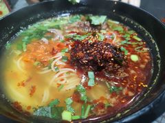 酱香米线-一品飘香米线(一中总店)