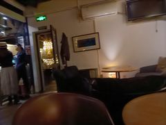 -脚下咖啡·CHILL酒馆(灵光东巷店)
