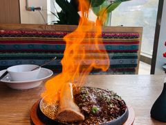 -蜜桃餐厅·伴山(湖滨商业街店)