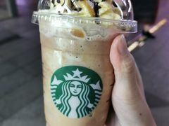-星巴克(昆明金鹰天地店)