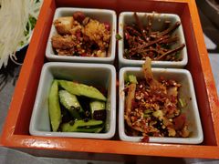 -吃城都·鱼蛙火锅(西玉龙街店)