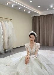 -乔伊婚纱