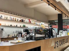 -J's Cafe Lab