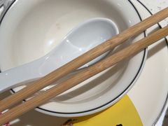 -三人行骨头王火锅(长寿店)