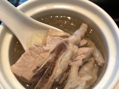 青橄榄鸡爪炖赤肉-五缘湾凯悦酒店·悦饗中餐厅