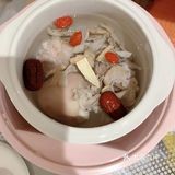 超级好吃美容养颜的炖猪蹄汤