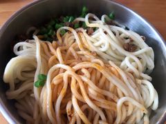素椒杂酱面-左撇子私房面