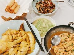 -围龙屋客家食府(福田店)