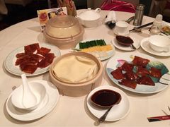 片皮鸭（上桌）-東海海鲜酒家(中信广场店)