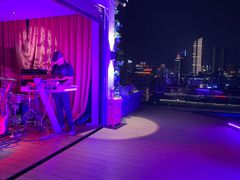 -杜尚rooftop露台酒吧