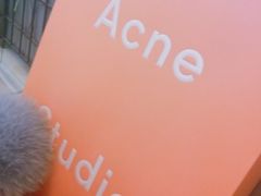 -Acne Studios(芮欧百货店)