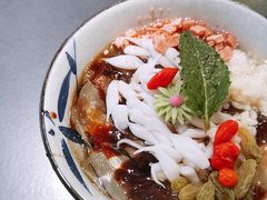 -麻六记(凤凰汇店)