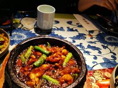 石锅杭椒牛蛙-桂满陇天书(南京德基旗舰店)