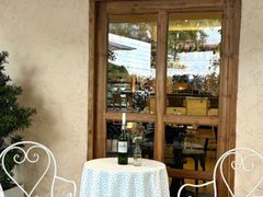 -Cocotte Farm Roast & Winery