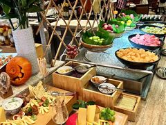 -松山湖凯悦酒店·Café自助餐厅·周末火舞秀表演