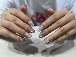 -晨·艺美甲美睫