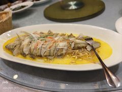 -山明水秀大饭店