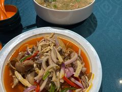 -乡村馕坑肉·烧烤·新疆菜·本地人更爱吃(阿勒泰首店)