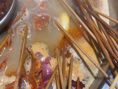 -佰人王串串香火锅(洋珠巷店)