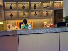 -红盔侠小龙虾(海宁银泰店)
