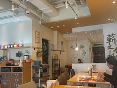 -必胜客(WOW昙华林店)