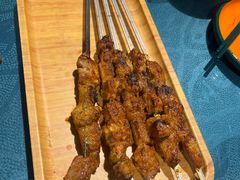 -乡村馕坑肉·烧烤·新疆菜·本地人更爱吃(阿勒泰首店)