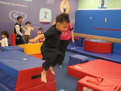 -小小运动馆(浦江店)