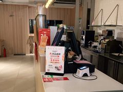 -顶东面包花园·生日蛋糕(世博店)