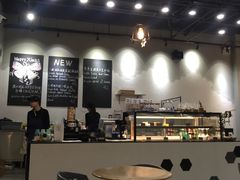 -HELLO 27 意面·沙拉·帕尼尼