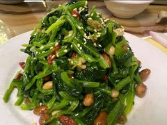 -苏莱特色牛骨滩羊手抓馆(长城东街总店)