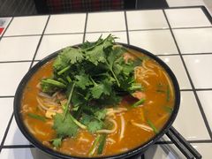 -肥汁米蘭香港米线(长宁来福士店)