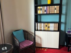 -喜鹊愉家酒店(郑州曼哈顿博览中心地铁站店)