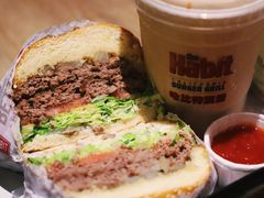 -The Habit Burger Grill 哈比特汉堡(复兴soho店)