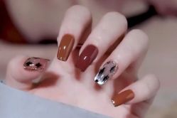 -兔猫ToMoreNails美甲美睫