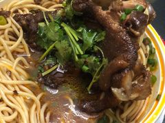 -耙豌豆重庆小面