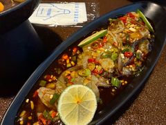 -曼听小寨海鲜烧烤·大连辣炒大王(盖州街店)
