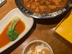 -胖哥俩肉蟹煲(万国店)